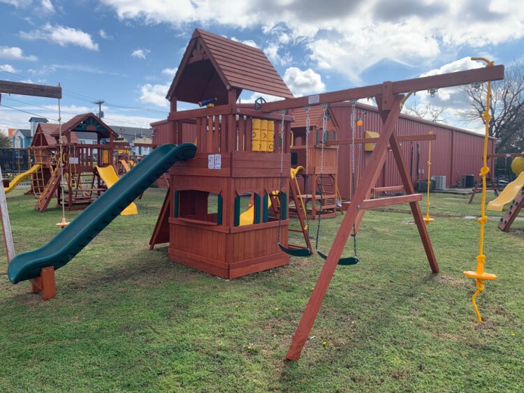 PIF XL w/ Playhouse Panels and Wood Roof (Dallas Display Unit) - Image 6