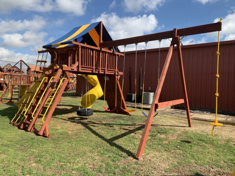 7.4 Jaguar Playcenter Config 5 MegaSized w/ Tarps and Spiral Slide (Dallas Display Unit) - Image 4