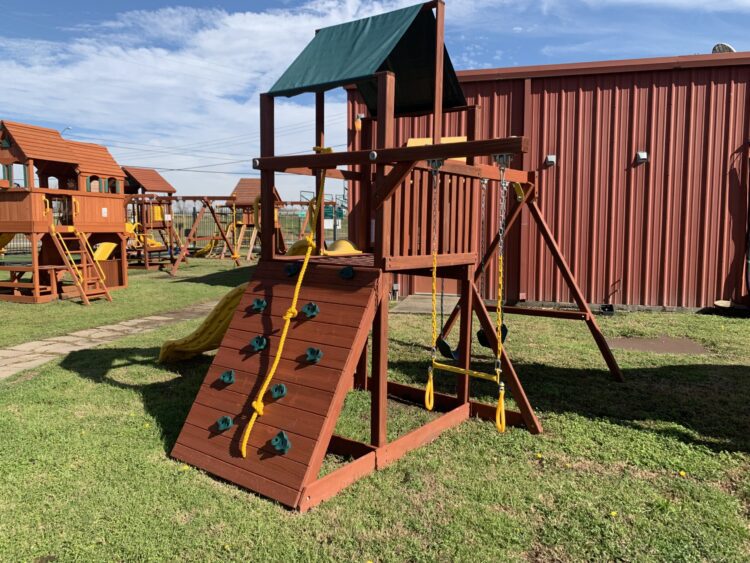 Orangutan Fort (Dallas Display Unit) - Image 2